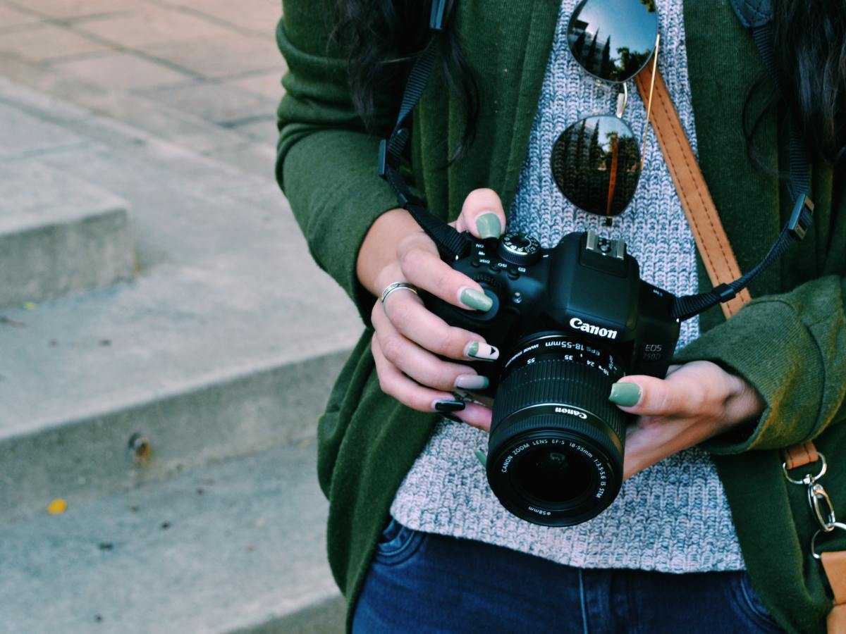 How to Make Money as A Videographer&nbsp;Now?